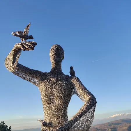 Prenocisca Center Mir In Dobro