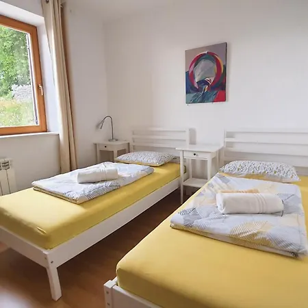 Prenocisca Center Mir In Dobro * Solkan