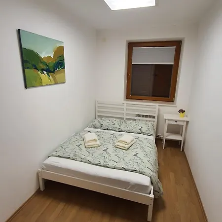 Affittacamere Prenocisca Center Mir In Dobro Solkan