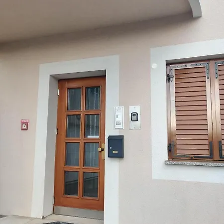 Prenocisca Center Mir In Dobro Solkan