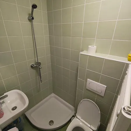 Prenocisca Center Mir In Dobro * Solkan