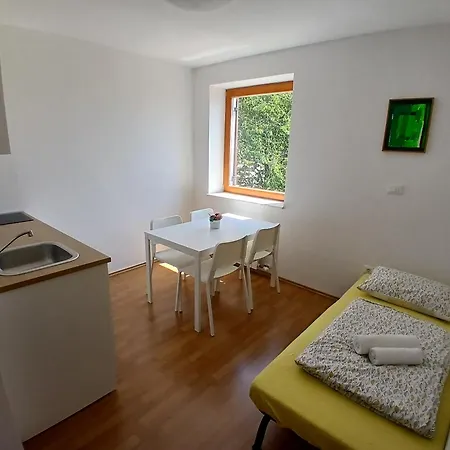 Center Mir In Dobro, Pax Et Bonum Affittacamere *