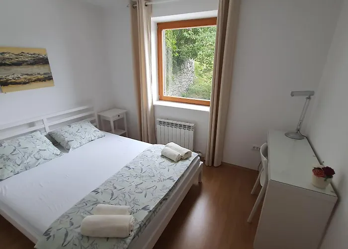 Prenocisca Center Mir In Dobro Affittacamere Solkan