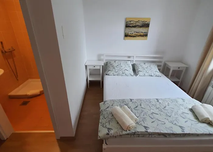 Affittacamere Prenocisca Center Mir In Dobro *