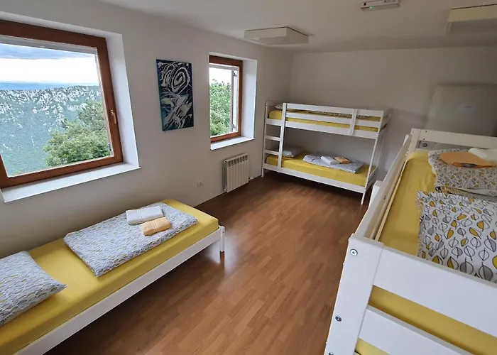 Affittacamere Prenocisca Center Mir In Dobro Solkan