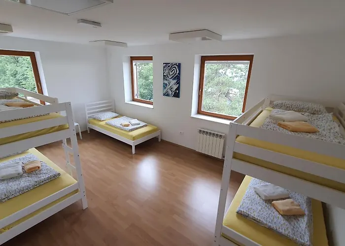 Affittacamere Prenocisca Center Mir In Dobro Solkan